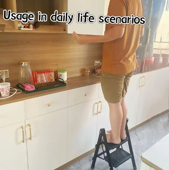 2-Step Folding Ladder Ergonomic, Non-Slip Pedal Steps, Portable Steel Ladder for Home, Kitchen, Office