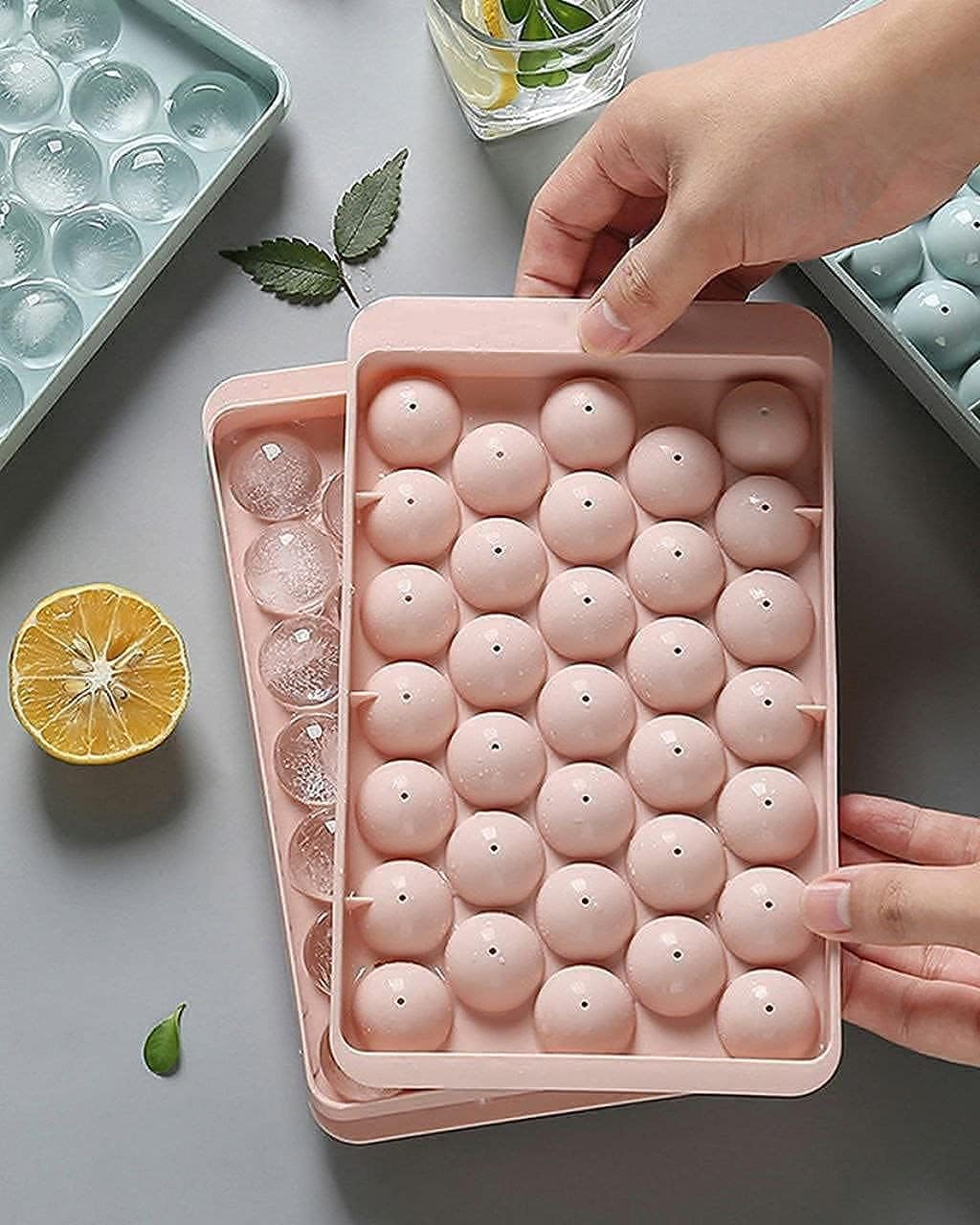Plastic Mini Ice Ball Round Ice Cube Tray with Lid