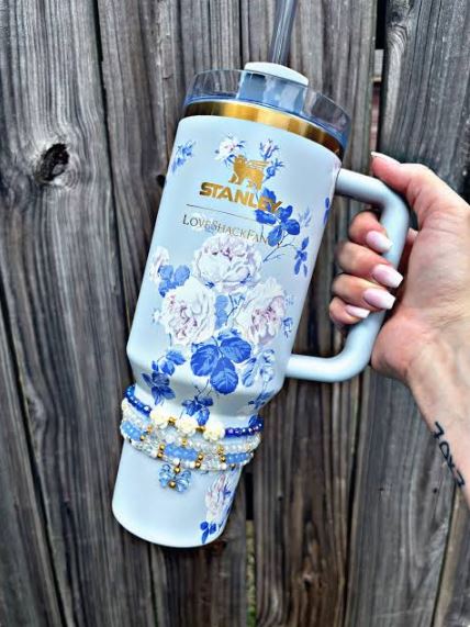 Stanley x LoveShackFancy 40 oz Everblooming Rosettes Quencher Blue